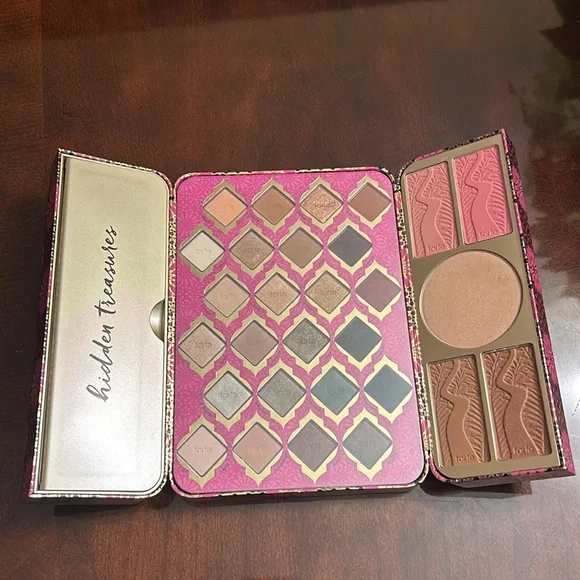 Tarte Treasure Box Collector’s set - Picture 3 of 8